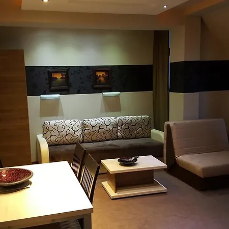 Lux U Milmari 公寓 *